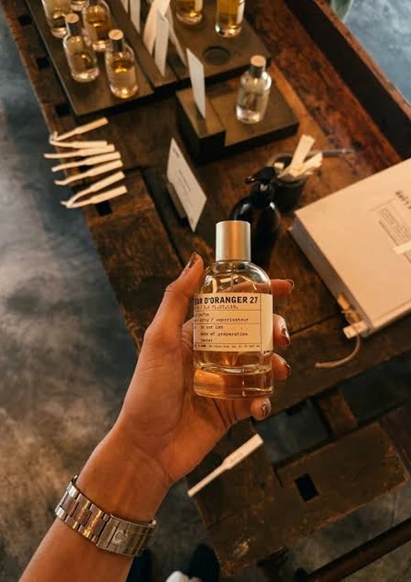 Perfumery photo production
